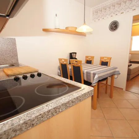 Apartment Berolina D 420 *